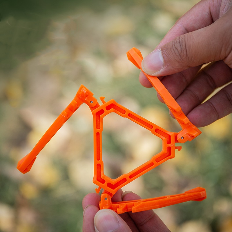 ​ ​ ​ ​ ​ ​ Supporto portatile - Camping Cooking Tripod recensione e prezzo