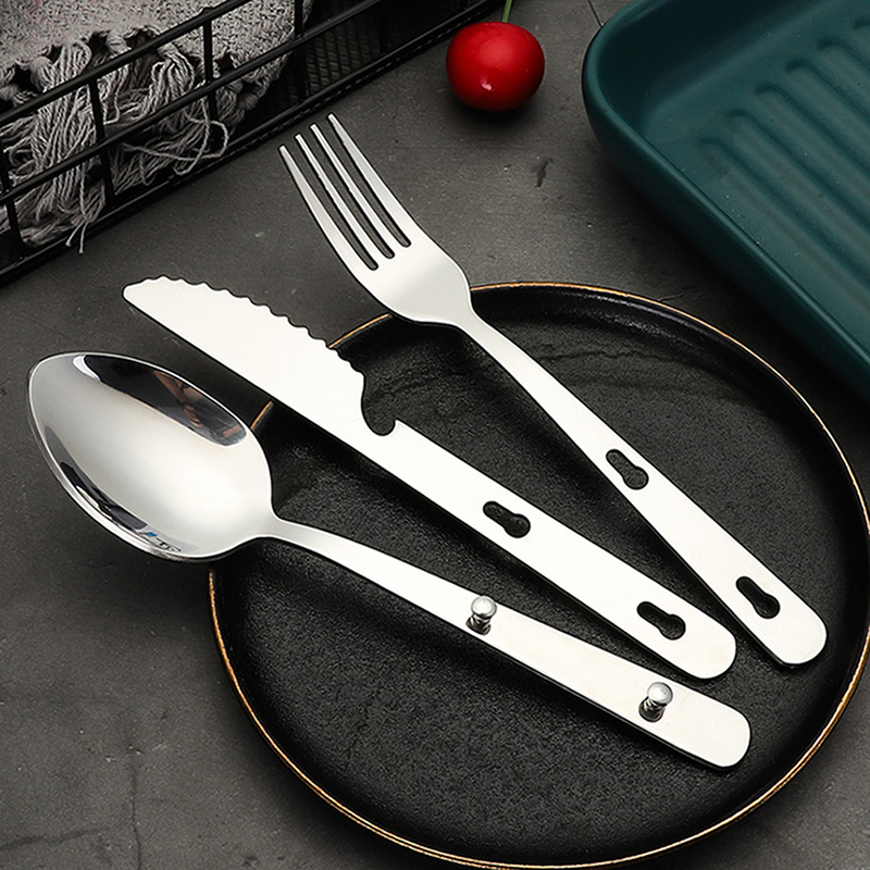 Set di 3 pezzi di posate da ca - Quechua Camping Cooking Set recensione e prezzo